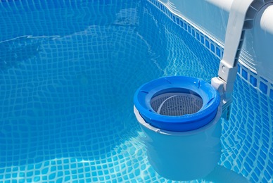 Réparateur de filtre de piscine endommagé