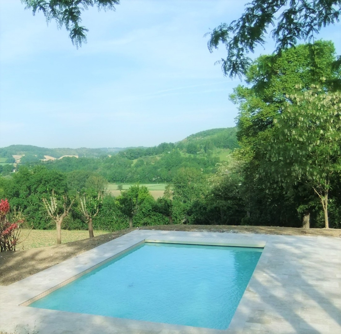 Votre constructeur de piscine traditionnelle à Belvèze